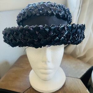 Vintage braided straw bucket hat from the 60s, Navy Blue